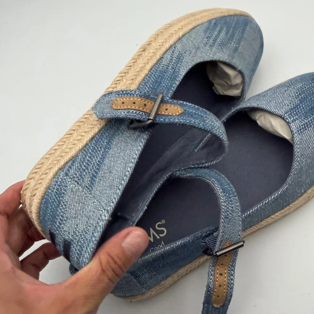 TOMS Womens Mary Jane Espadrille Flats Blue Denim Textile 10021873 Size 6.5